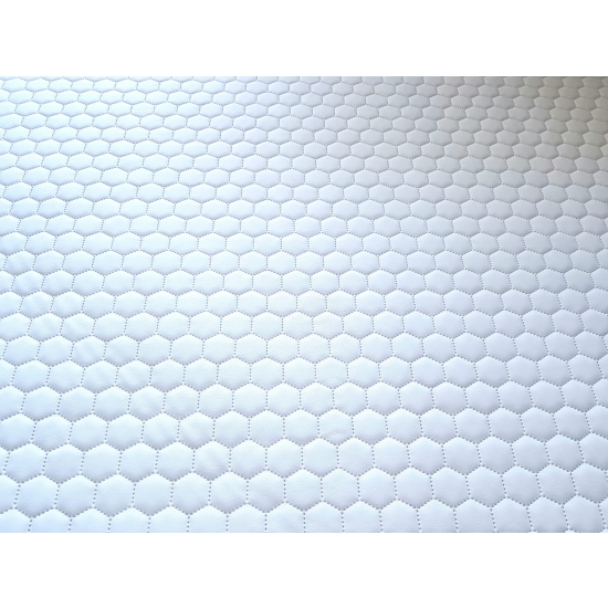 Tkanina tapicerska Ekoskóra pikowana heksagony biała